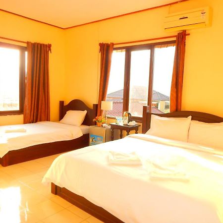 Vang Vieng Camellia Hotel Eksteriør billede