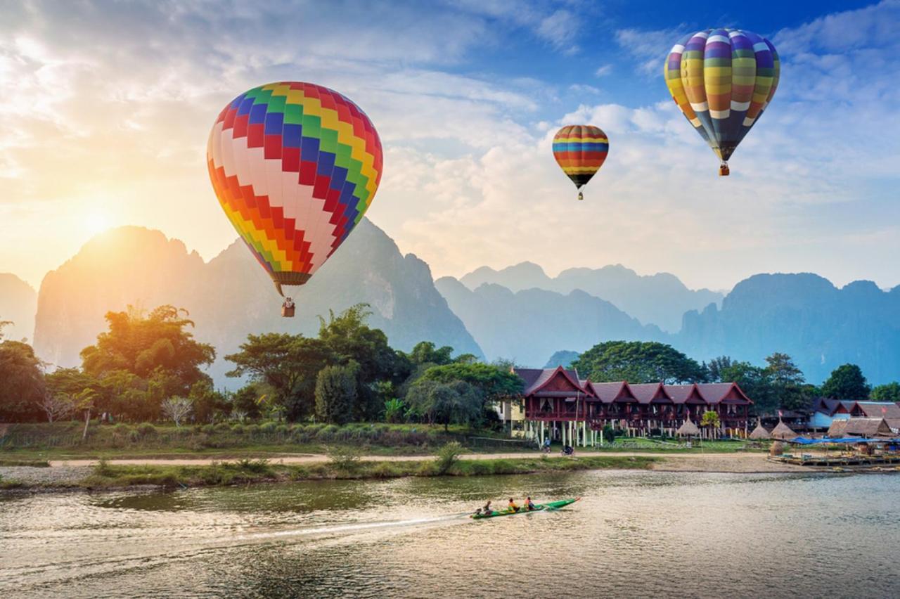 Vang Vieng Camellia Hotel Eksteriør billede